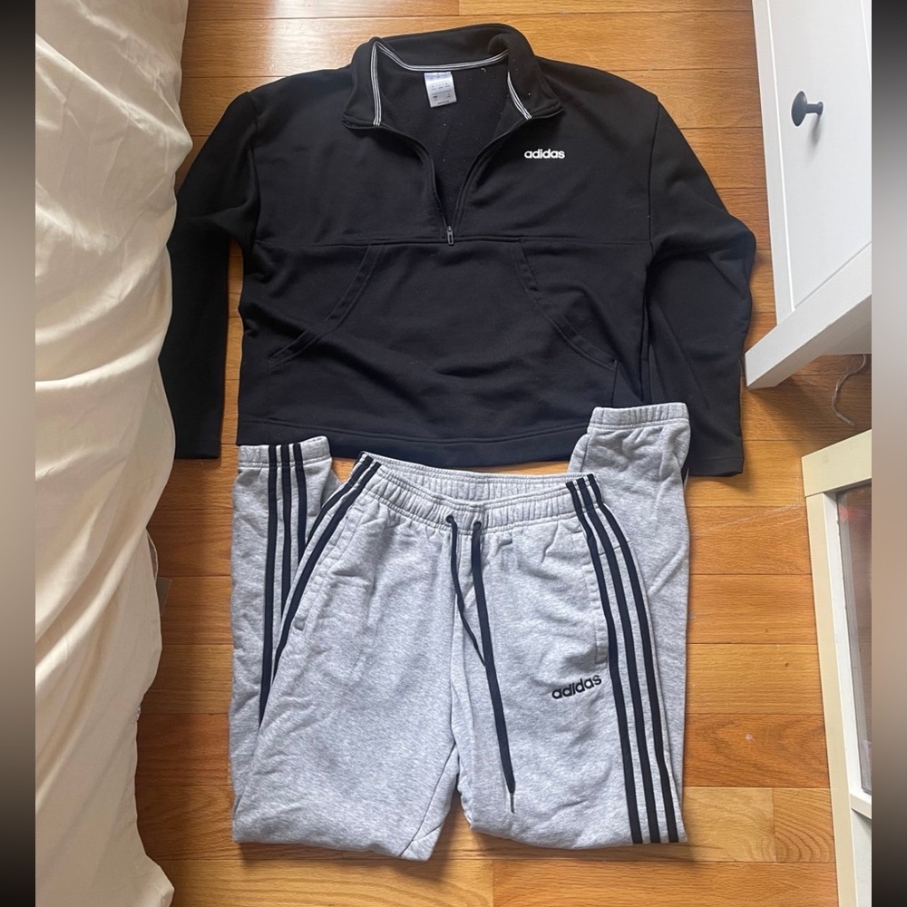 Adidas sweatsuit